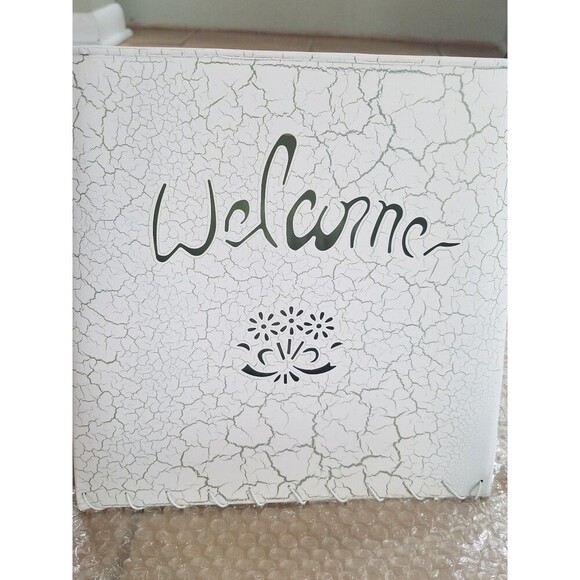 Home Interior hanging Welcome decorative container, antiqued white - Picture 1 of 3